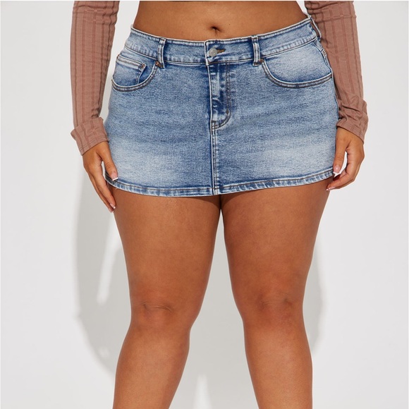 Fashion Nova Denim micro mini skirt - Picture 2 of 5